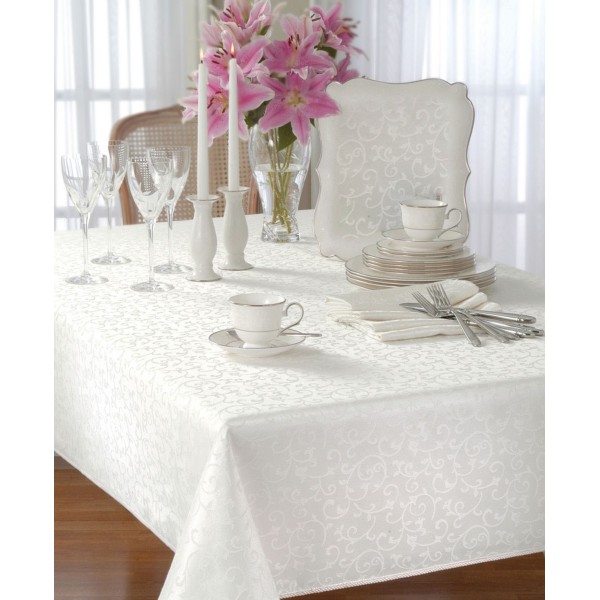 Opal Innocence Tablecloth, 84